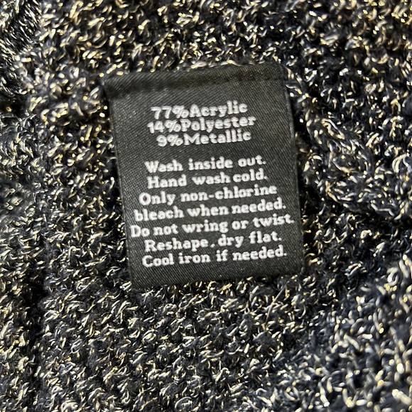 Rock & Republic Black & Gold Metallic Scoop Neck Sweater SZ S - Picture 6 of 10